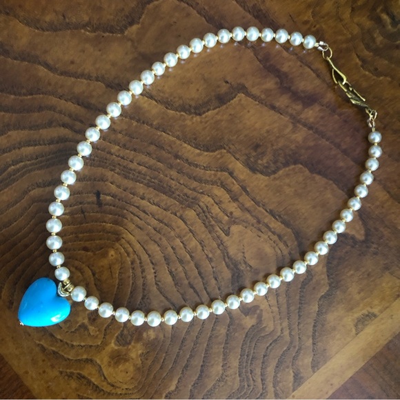 Handcrafted repurpose faux turquoise heart pendant Czech glass Pearl necklace - Picture 10 of 11